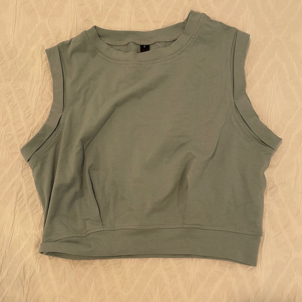 Women’s shirt